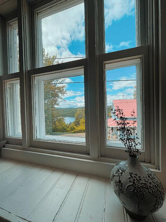 Вілла Chalet Centenaire Mauricie Saint Roch de Mekinac Екстер'єр фото